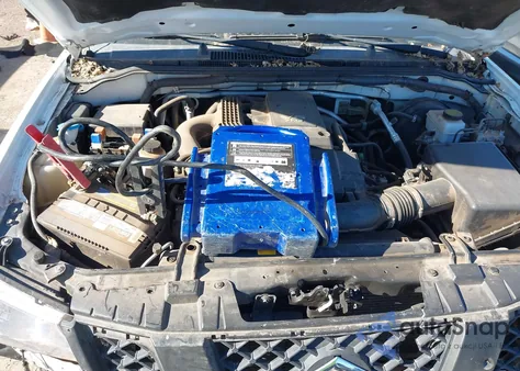 2012 Suzuki Equator Sport z USA, uszkodzony, nr VIN 5Z61D0ER5CC471064